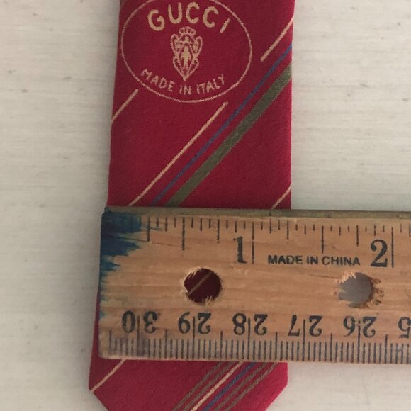 VTG Classic Gucci Designer Necktie 100% Silk Made in Italy Red - Picture 12 of 15